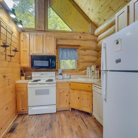 Gatlinburg Cabin With Hot Tub About 11 Miles To Downtown Екстериор снимка