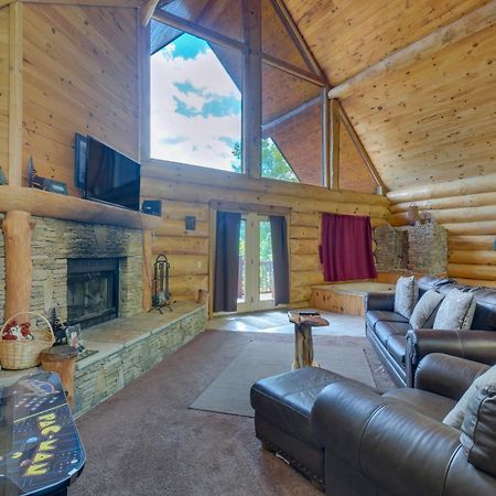 Gatlinburg Cabin With Hot Tub About 11 Miles To Downtown Екстериор снимка