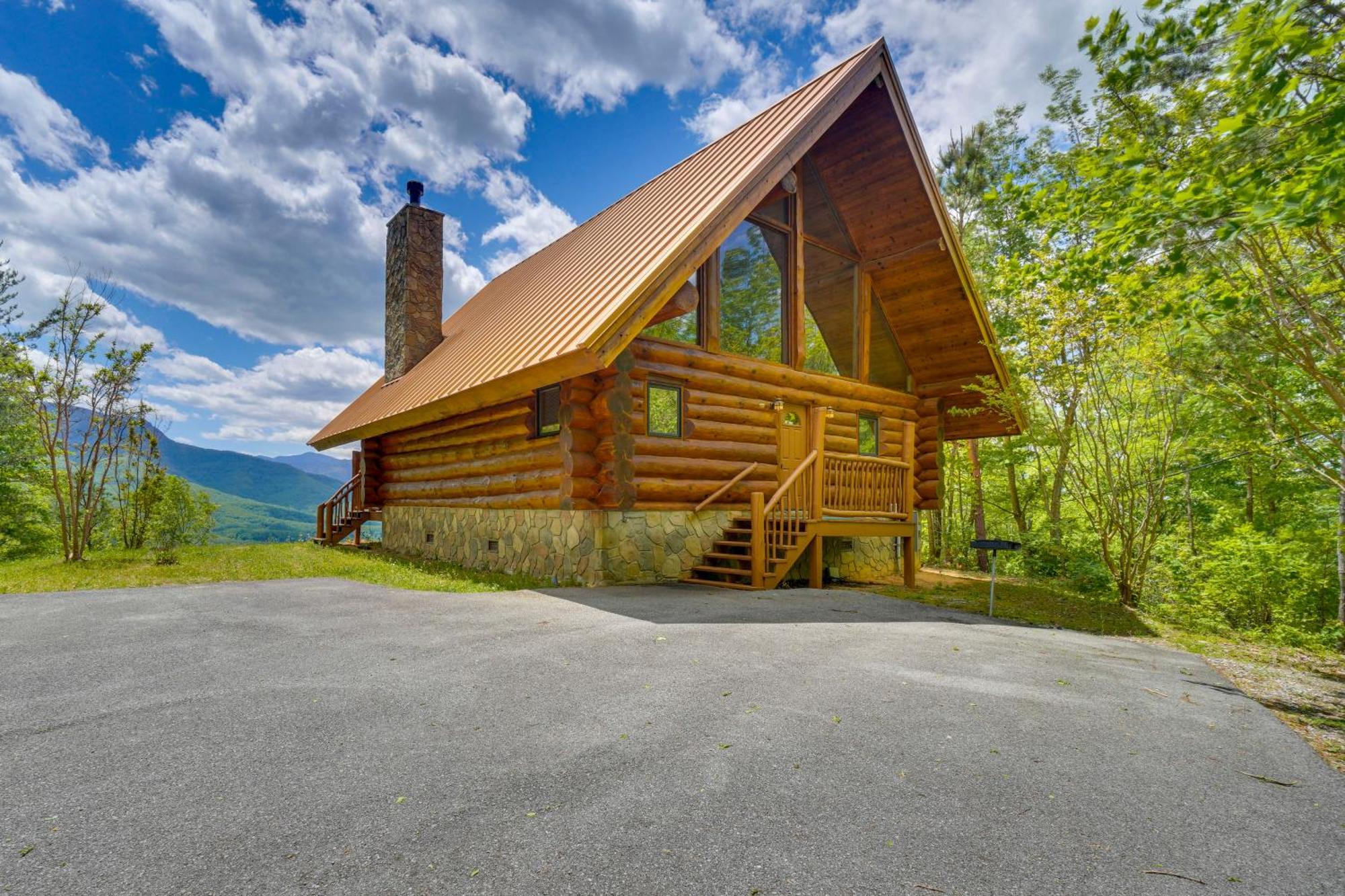 Gatlinburg Cabin With Hot Tub About 11 Miles To Downtown Екстериор снимка